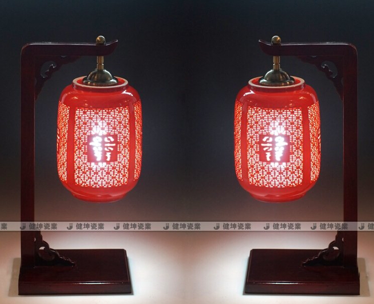 景德镇景坤御瓷 婚礼礼品瓷之一台灯