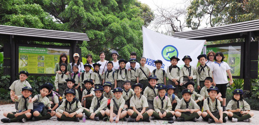  Eagle Boy Scouts join