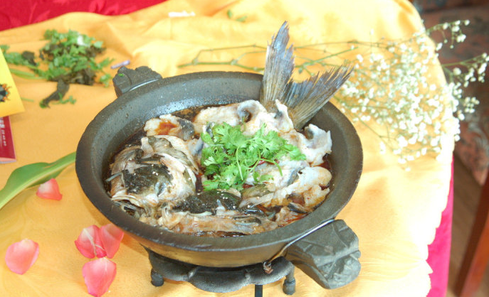 九门寨石锅鱼