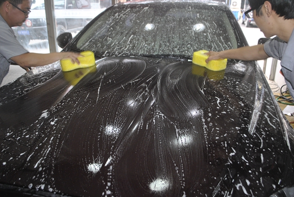 优质的洗车服务,是拉动汽车美容店面盈利的重