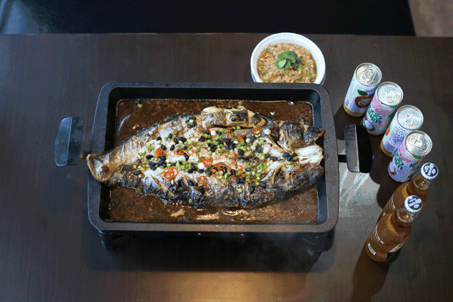 “太上老君炼丹炉”里烤出来的鱼，松江没有第二家！