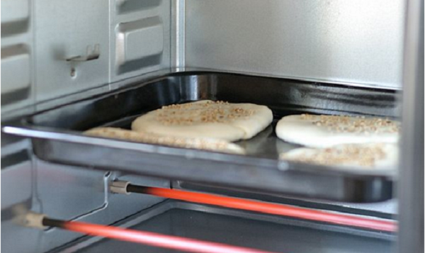 全自动烧饼机多少钱 怎样用烤箱做烧饼？