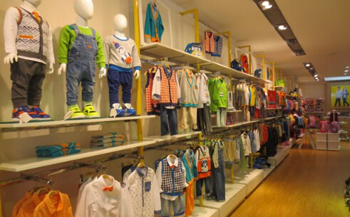 儿童品牌服装有哪些 加盟一个童装店需要多少钱？
