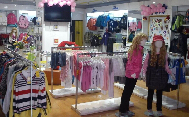 如何加盟童装低价店 韩版童装批发市场怎么找？