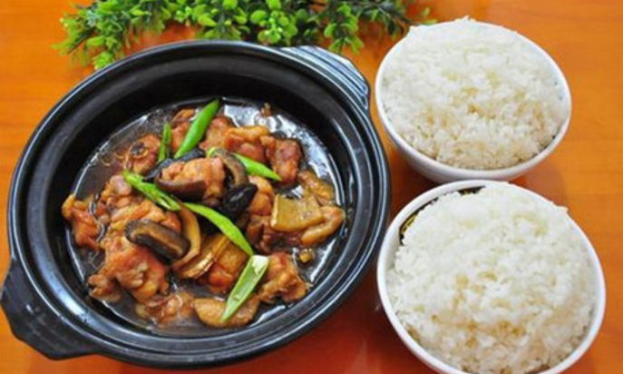 枫哥黄焖鸡米饭加盟