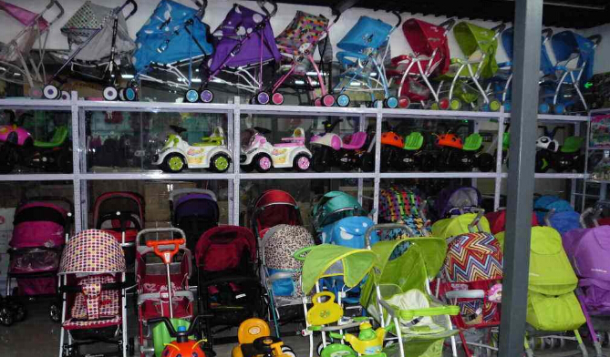 都市贝贝创意玩具童车生活馆