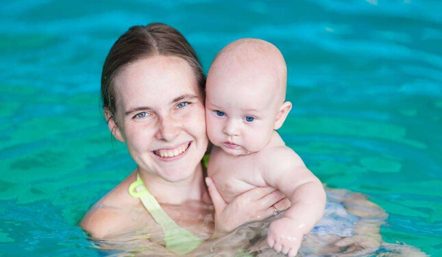 蓝月儿水世界婴儿游泳加盟能得到哪些支持