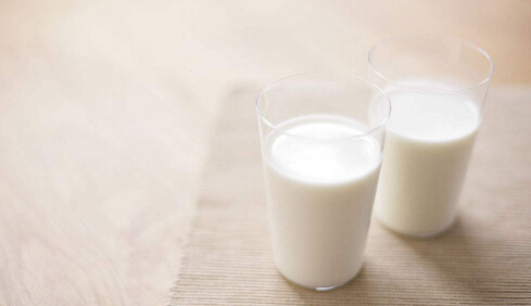 开一家鲜奶吧怎么样 加盟鲜奶吧需要多少钱？