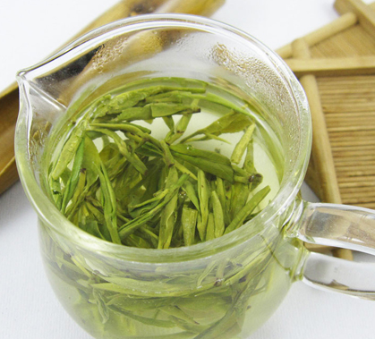  Longjing tea is very fragrant