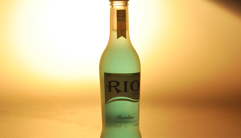 RIO鸡尾酒瓶身设计