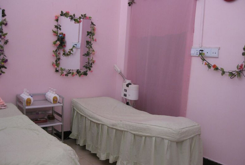 粉色休息室