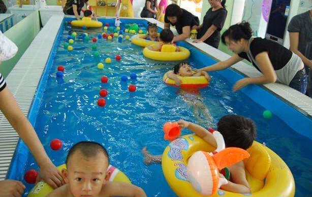 加盟儿童游泳馆多少钱？