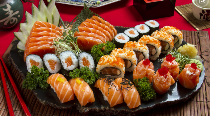 鲽鱼寿司品种多