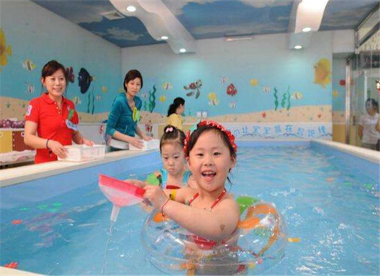宝宝游泳馆设备多少钱？