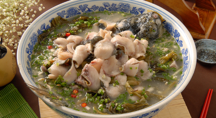 湘土盘食酸菜鱼美味