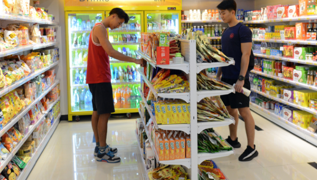 易购便利店食品区 易购便利店食品区