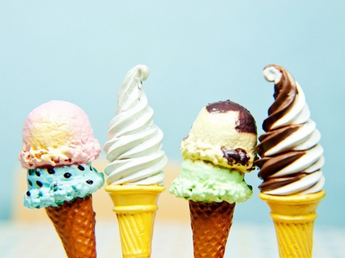 百纯冰淇淋产品种类众多