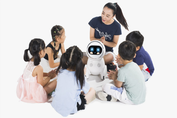 智童时刻机器人教育