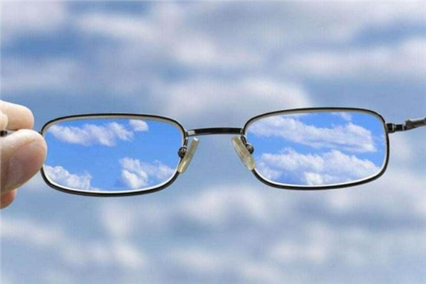 维视力视力保健中心云朵