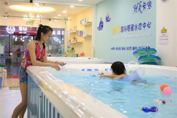 香港KAYI婴儿游泳馆安全合格