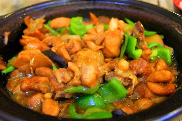 李氏黄焖鸡米饭鸡肉