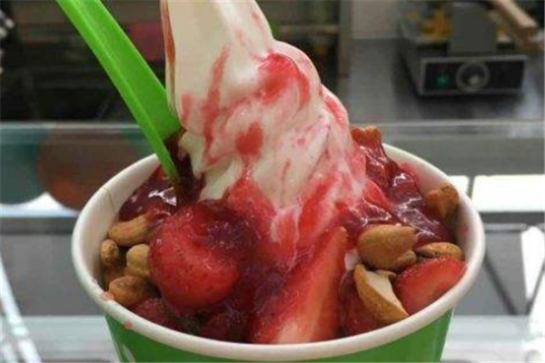 普瑞塞斯冻酸奶草莓酸奶
