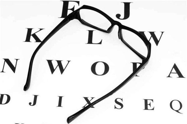 眼一生视力保健眼镜