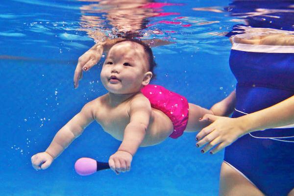 贝世乐婴幼儿游泳中心很好