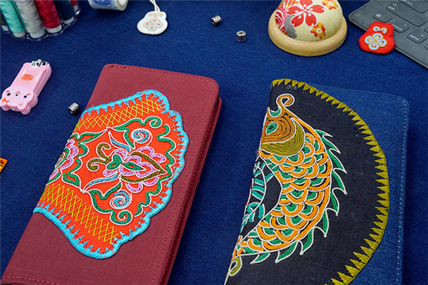 贵州民族手工刺绣产品