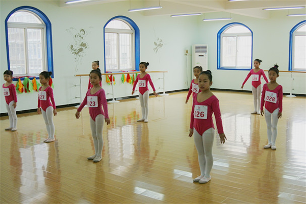 贝克街国际艺术教育舞蹈