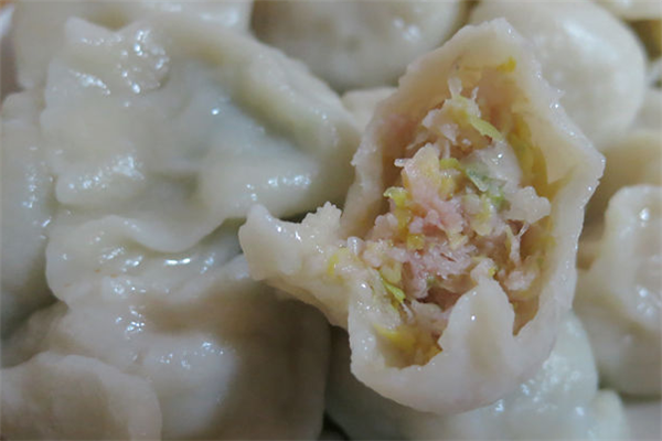 月牙湾手工水饺白菜肉