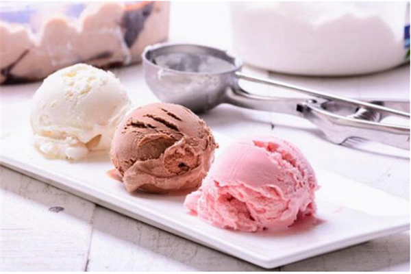 吉洛滋冰淇淋美味