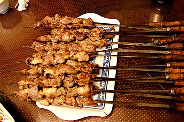 新疆烤羊肉串香辣