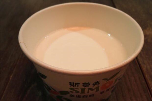 斯莫夫酸奶鲜果汁酸奶