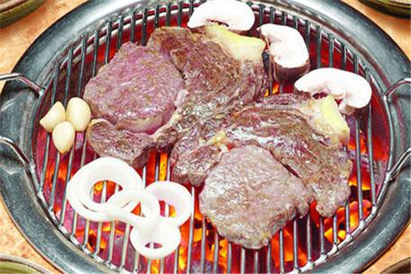 烤尚宫韩式自助烤肉加盟