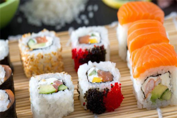 SushiLove创意寿司加盟