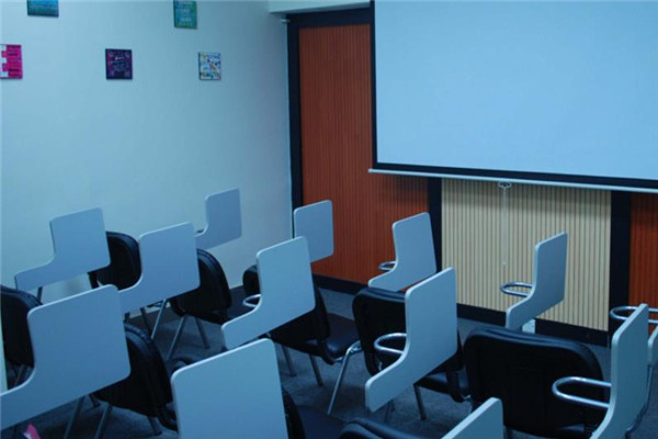利民教育教室
