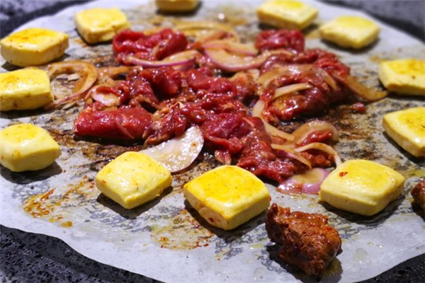 硅卡咕韩式烤肉加盟