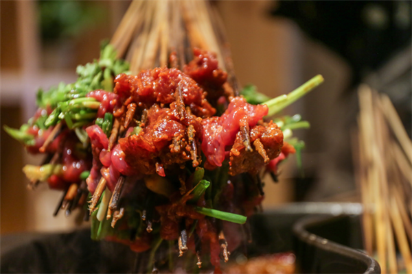 幸运上上签串串香肉串