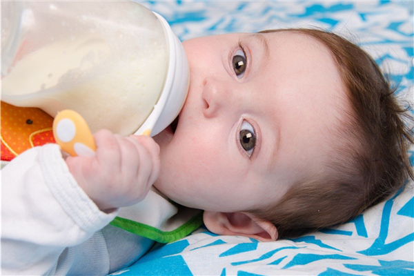 福瑞尔婴儿奶粉美味