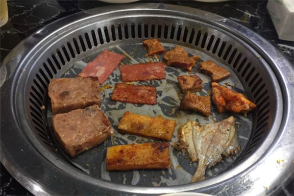 韩含轩海鲜自助烤涮烤肉