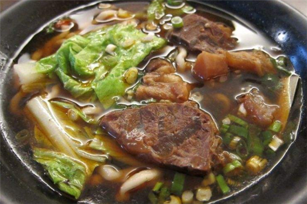 麦味道大师牛肉面牛肉