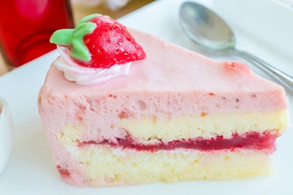 米拉米拉蛋糕草莓