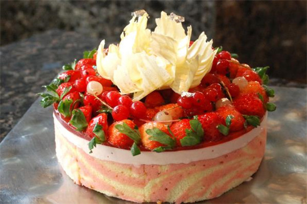 威尔康蛋糕草莓
