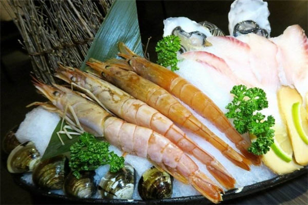 聚北海道昆布鍋甜虾