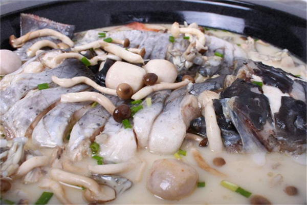 鱼汇鲜蒸汽石锅食材