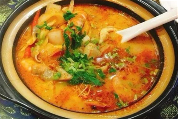 越南菜餐厅海鲜汤