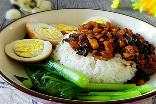 福鑫卤肉饭快餐