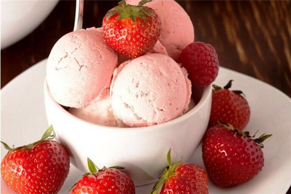 七彩冰淇淋草莓味