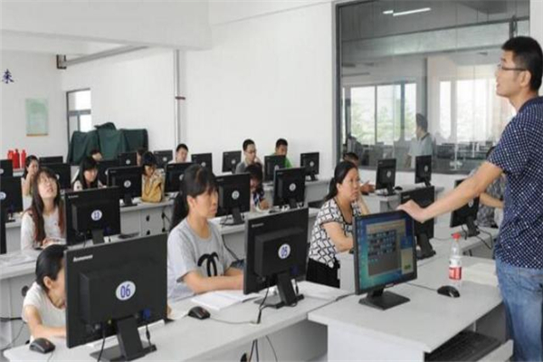 绿谷开源职业技能培训计算机